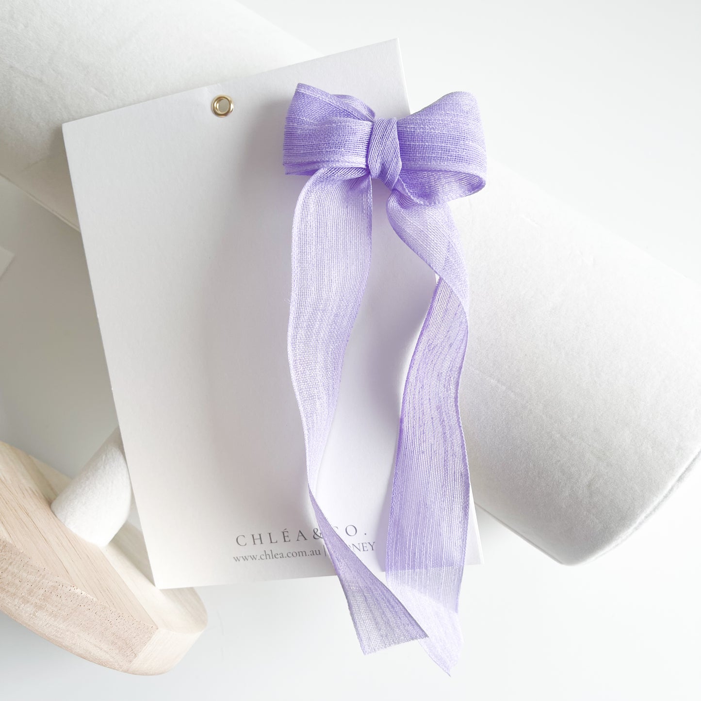 Avelin Grace Long Tail Bow