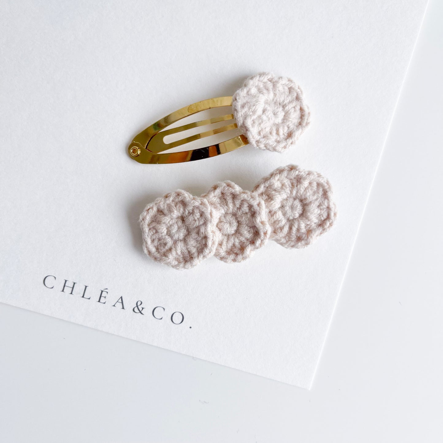 Set of 2 Clips Crochet Primrose
