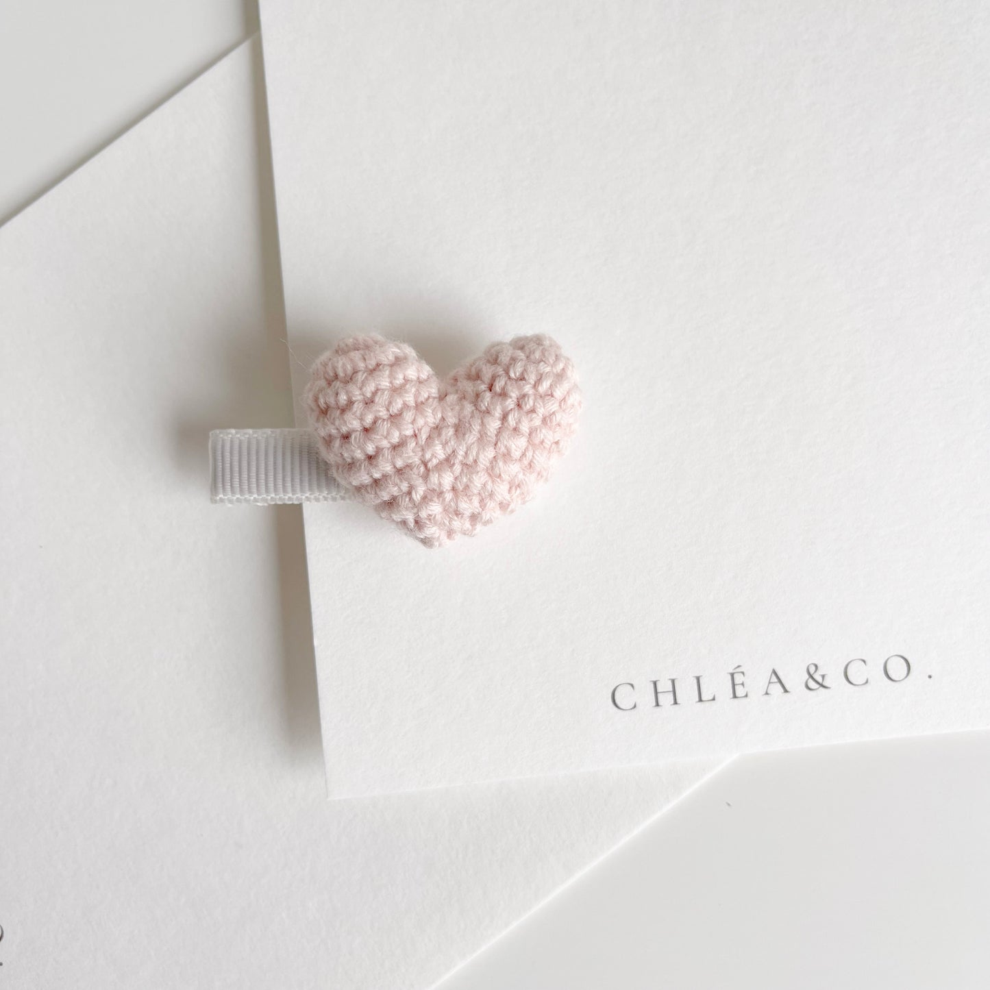 Mi Amor Crochet Clip