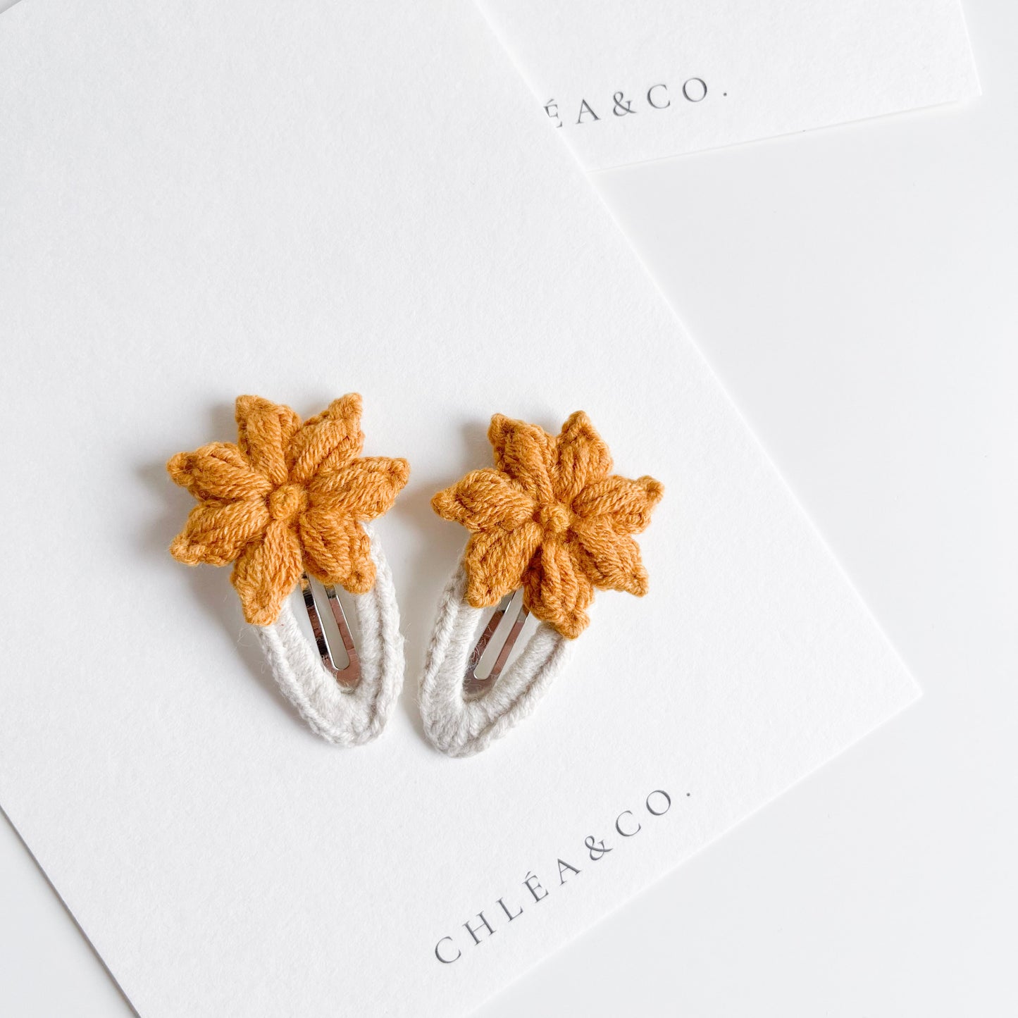 Set of 2 Clips Crochet Autumn Leaf