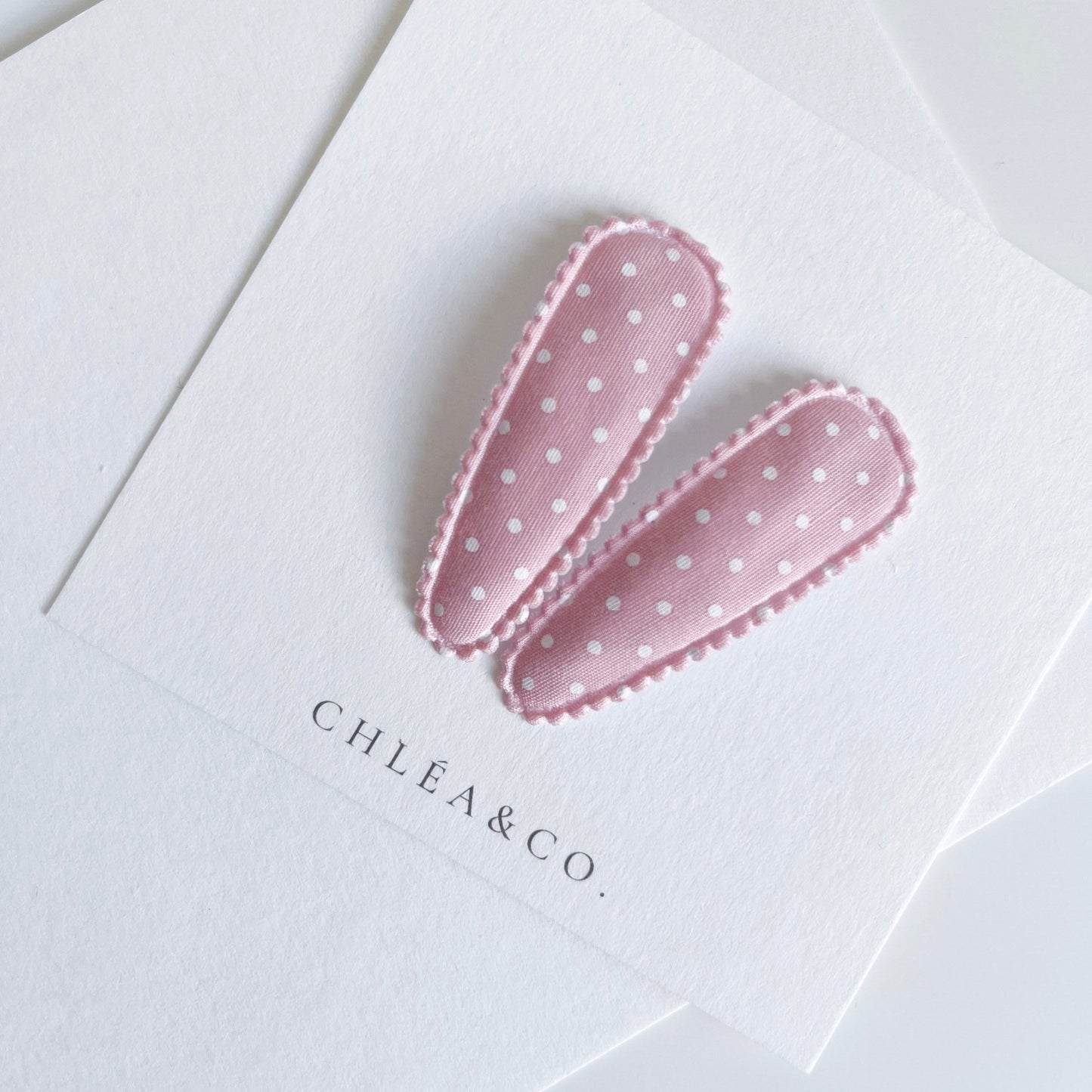 Ava Pink Fabric Covered Snap Clip - Chléa & Co.
