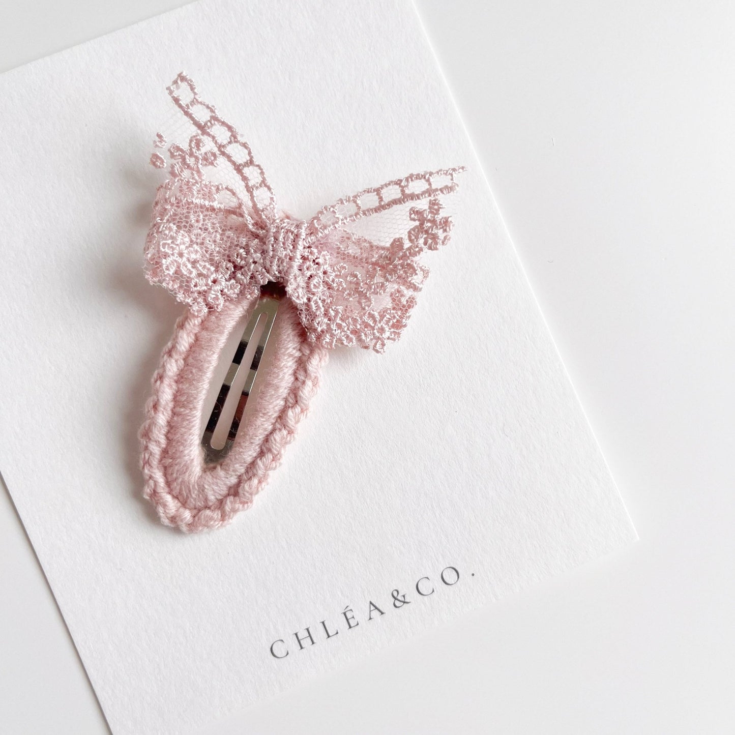Bethany Lace Bow Crochet Clip - Chléa & Co.