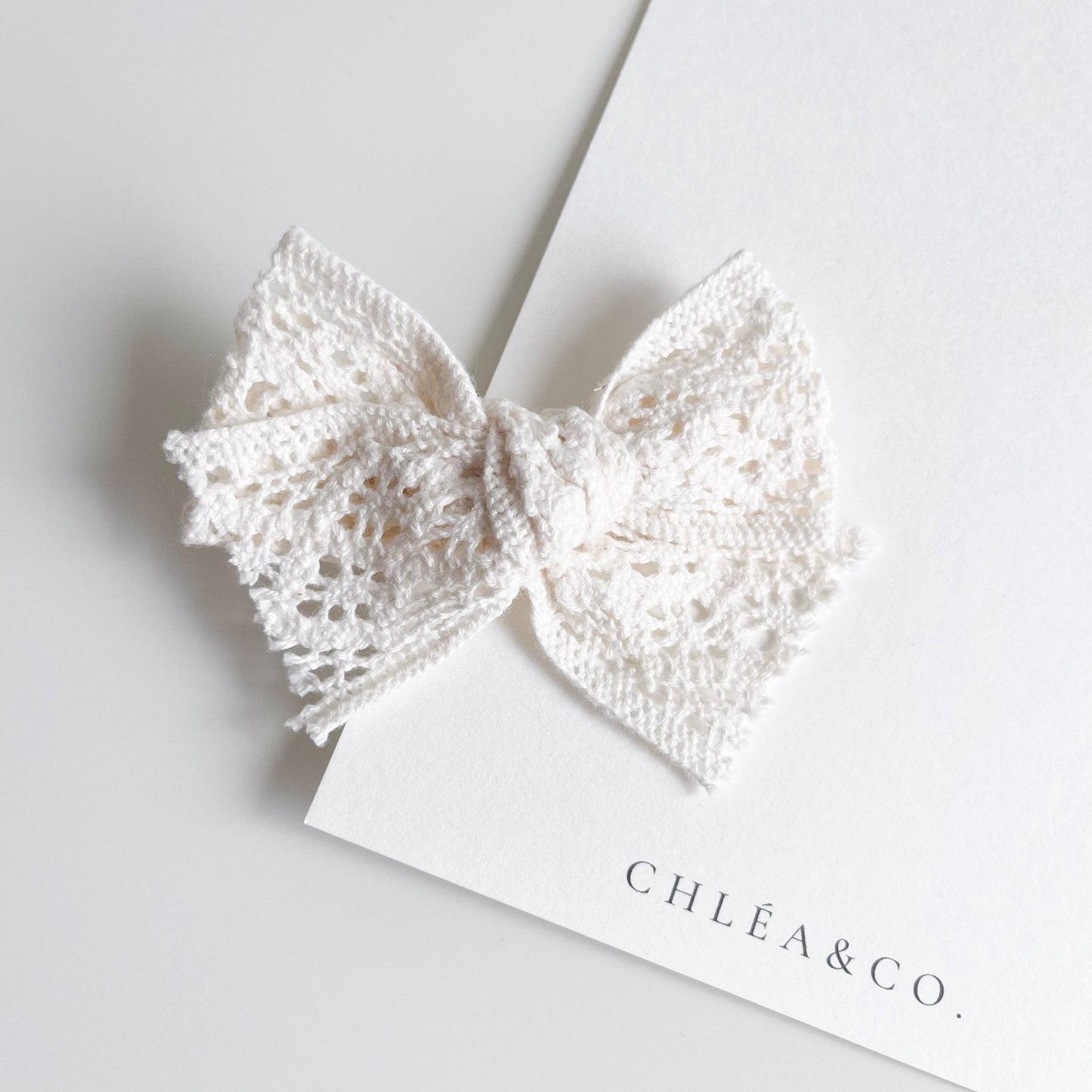 Gemma Classic Bow - Chléa & Co.