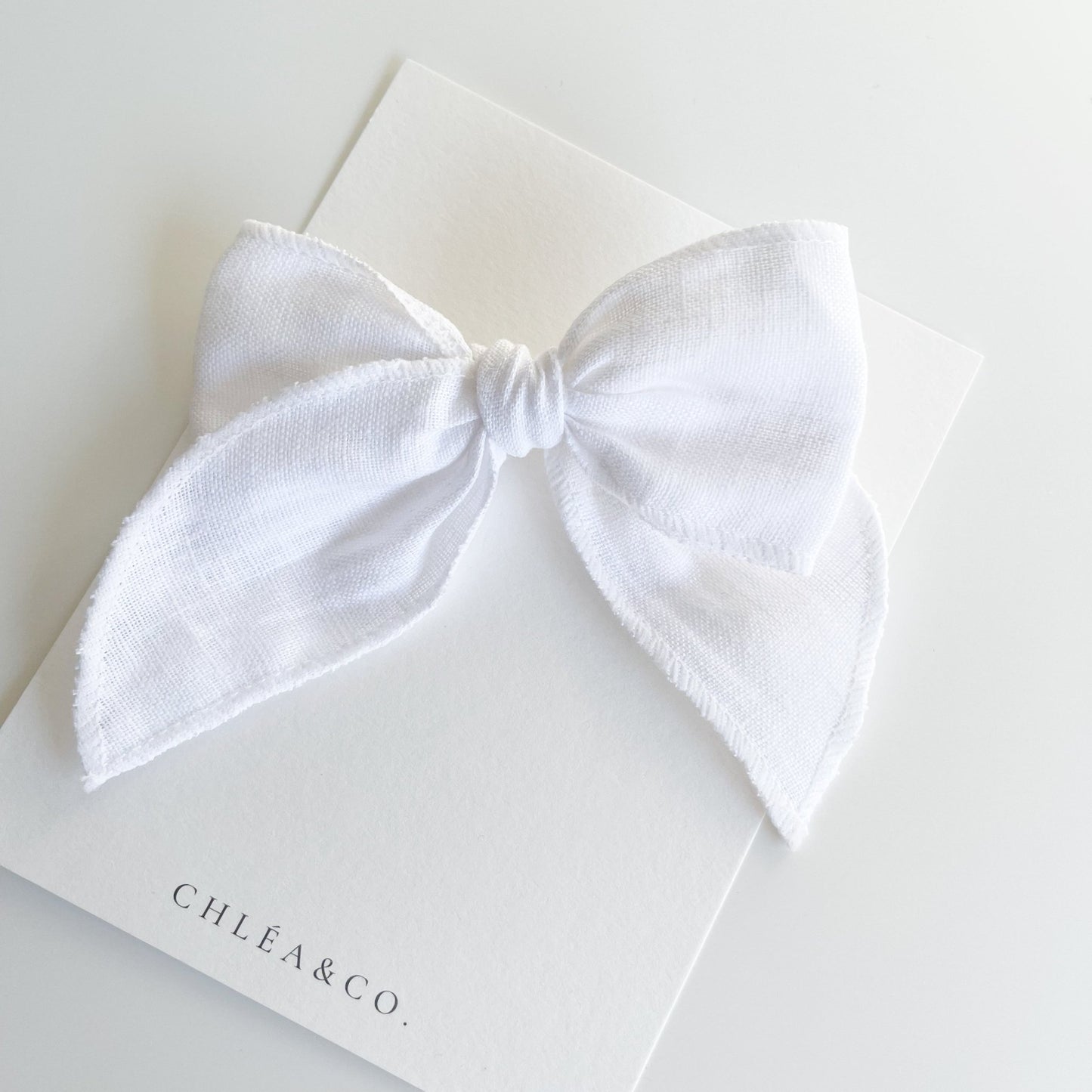 Georgia Fable Bow - Chléa & Co.
