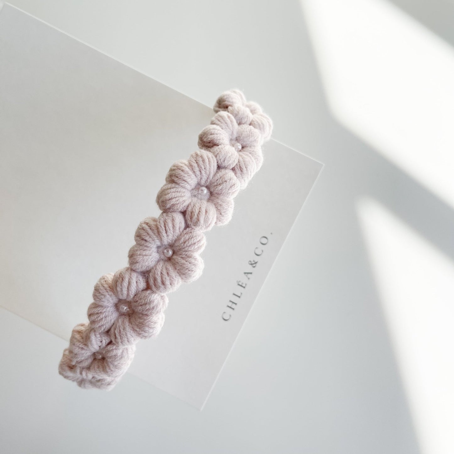 Periwinkle Crown Crochet Headband - Chléa & Co.