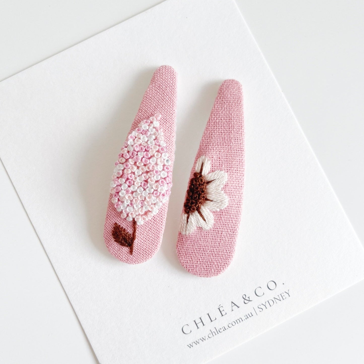 Pink Tree | Set of 2 Embroidered Floral Hair Clip - Chléa & Co.
