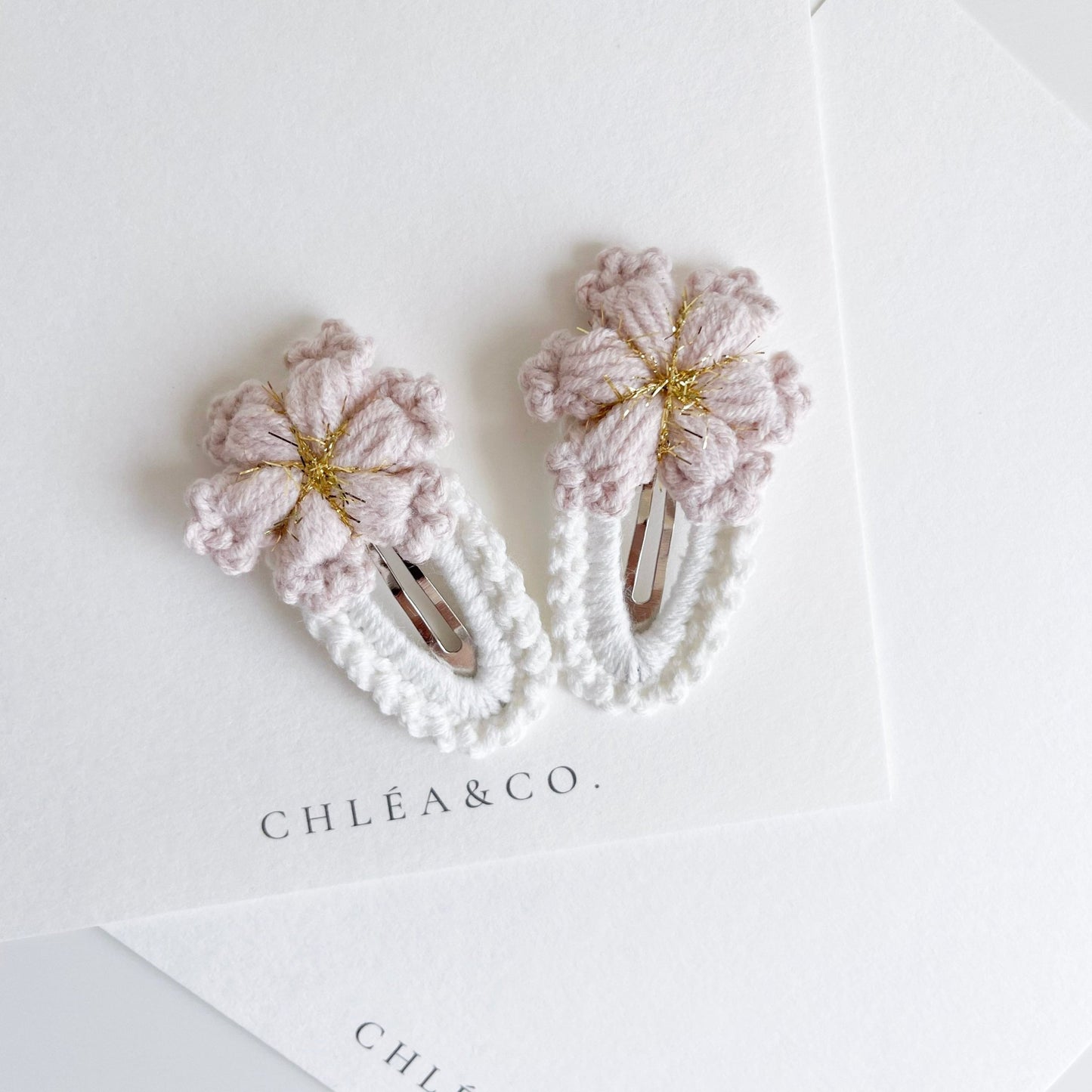 Set of 2 Clips Crochet Snowflake - Chléa & Co.