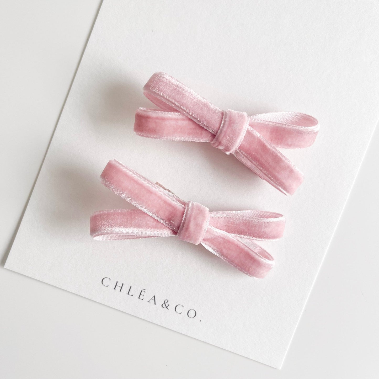 Set of 2 Velvet Bow Clips - Chléa & Co.