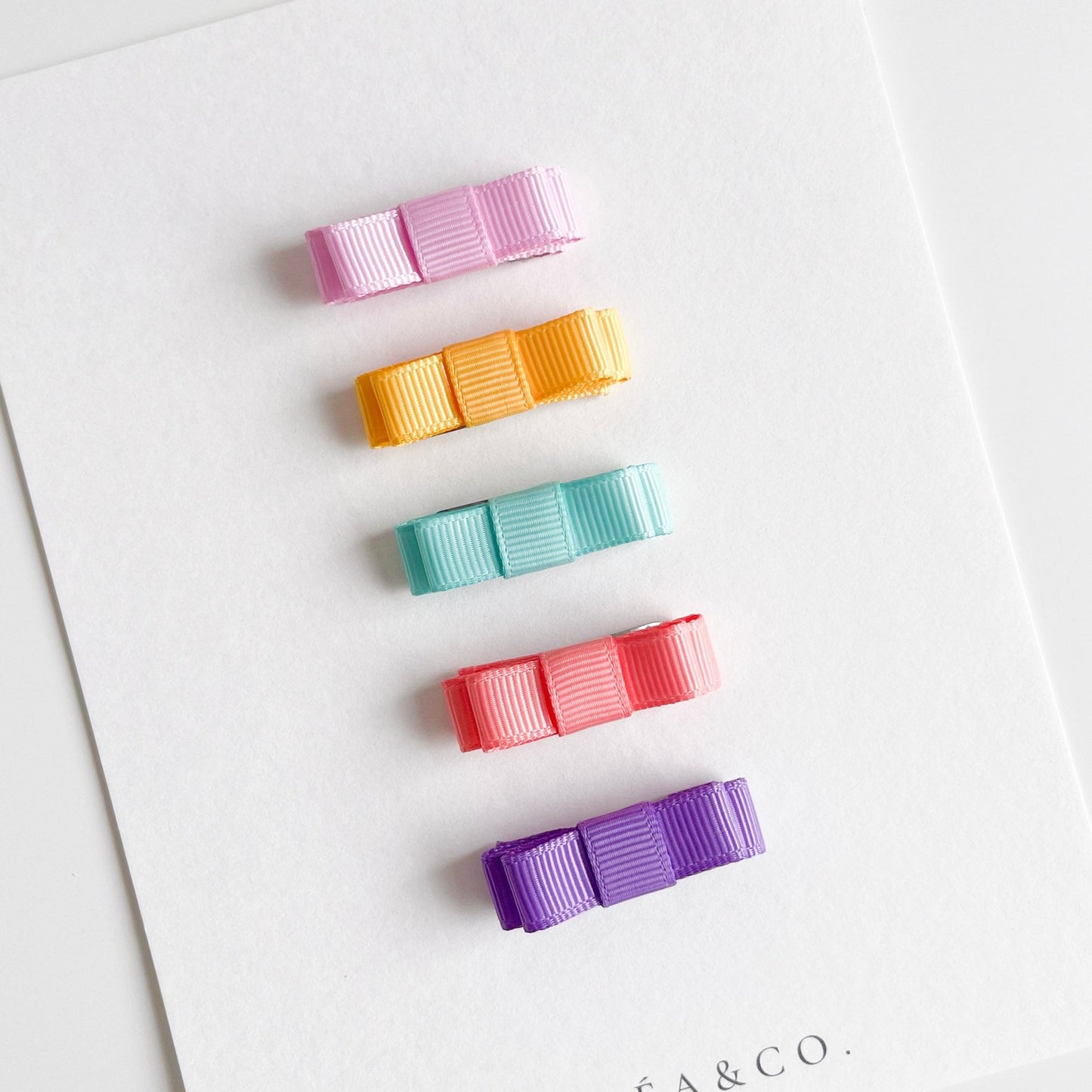 Set of 5 Mini Ribbon Bows - Chléa & Co.