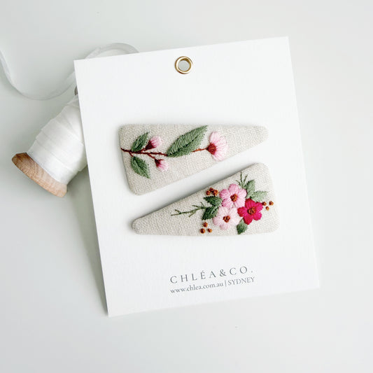 Agnes Bloom | Set of 2 Embroidered Floral Hair Clip