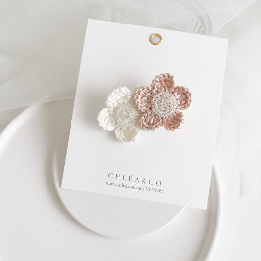 Sepharina Crochet Clip | Vanilla Cloud