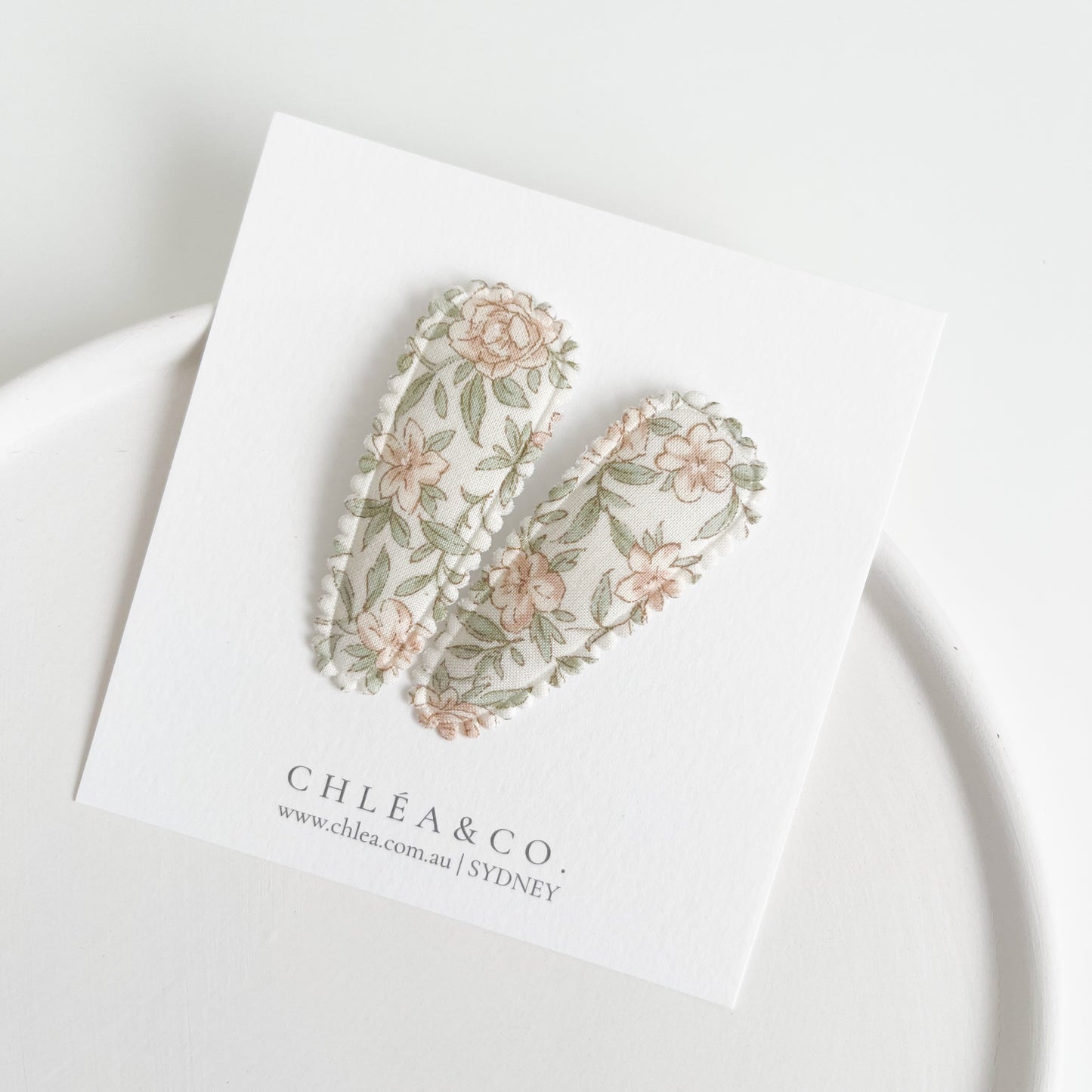 Cottage Garden Fabric Covered Snap Clip
