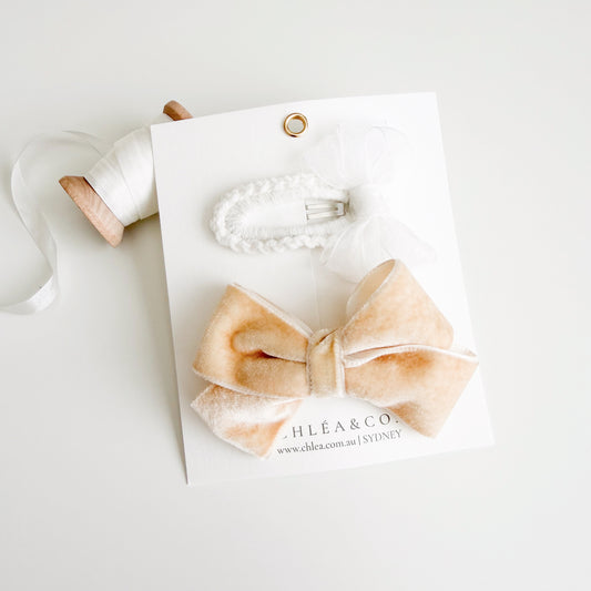 Simply Elegance Set Beige  | 2pc Crochet Clip & Velvet bow
