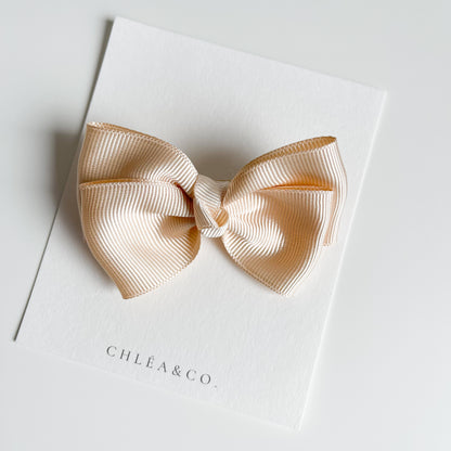 Louise Classic Bow