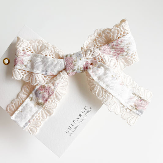 Katerina Lace Classic Bow