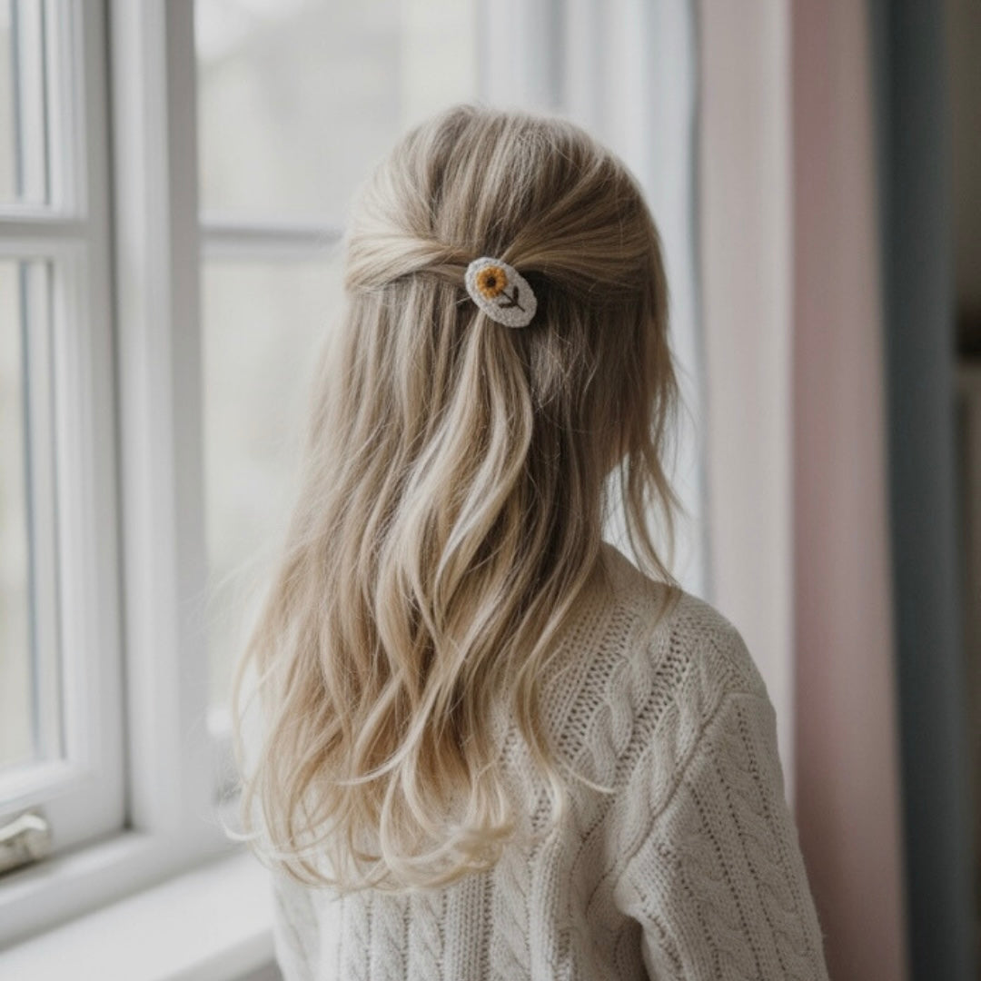 Vintage Flower Crochet Clip