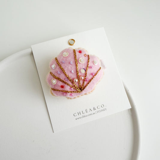 Seashell Felt Clip