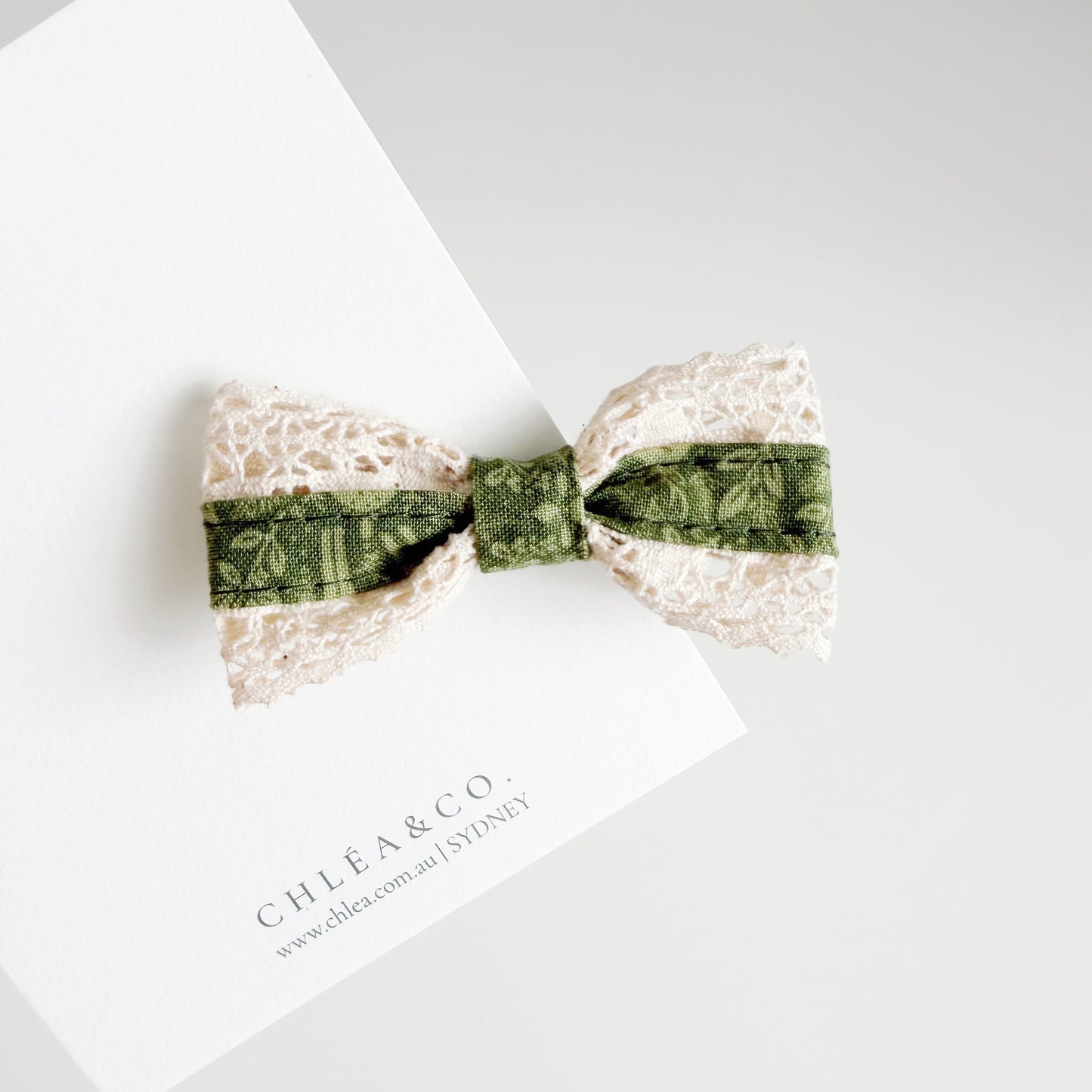 Teatime Floral Bows | Moss Green