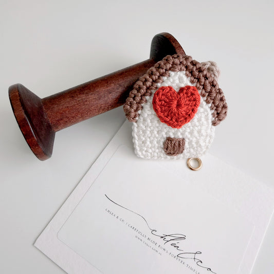 Little House Crochet Clip