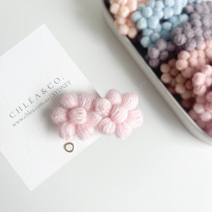 Daisy Dove Crochet Hair Clip