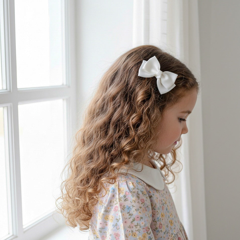 Louise Classic Bow