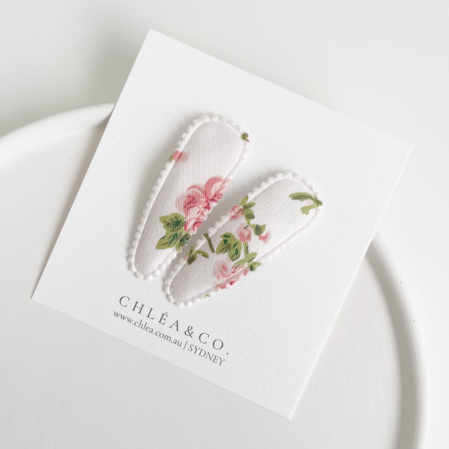 Vintage Rose Fabric Covered Snap Clip