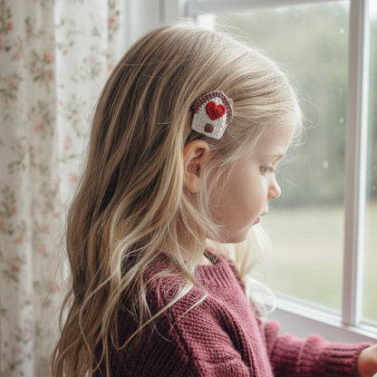Little House Crochet Clip