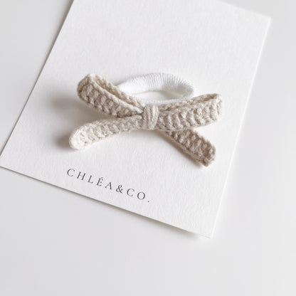 Dainty Bow Crochet Bobble