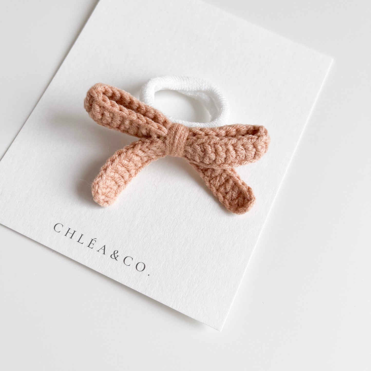 Dainty Bow Crochet Bobble