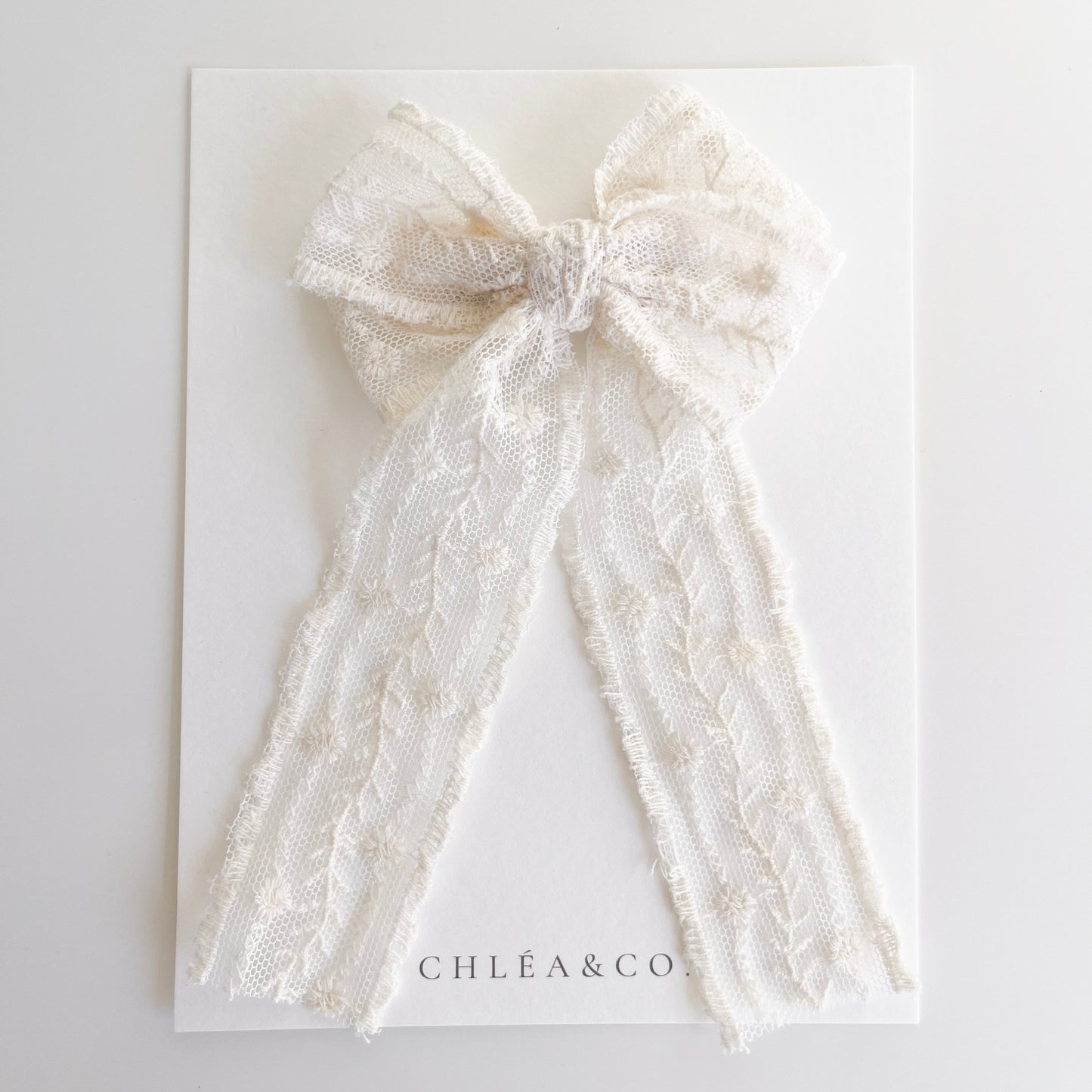 Stella Lace Mini Long Tail bow