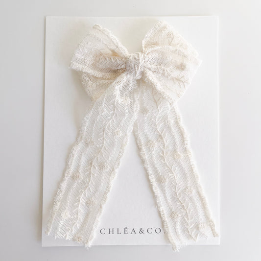 Stella Lace Mini Long Tail bow