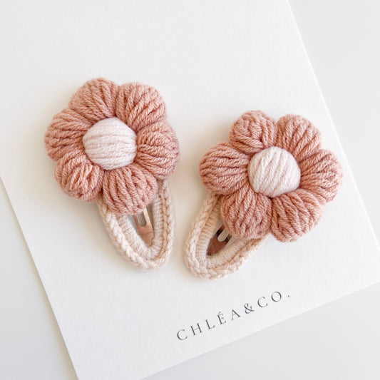 Big Daisy Crochet Clip