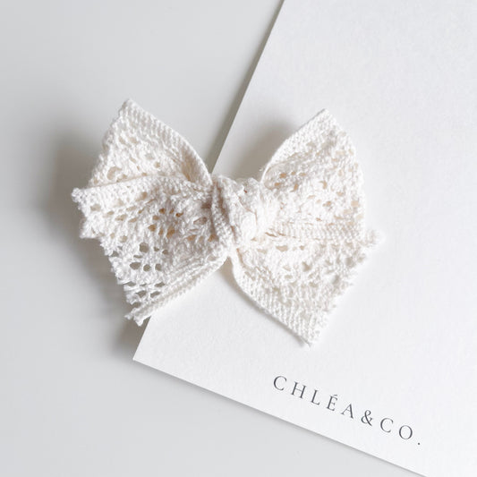 Gemma Classic Bow