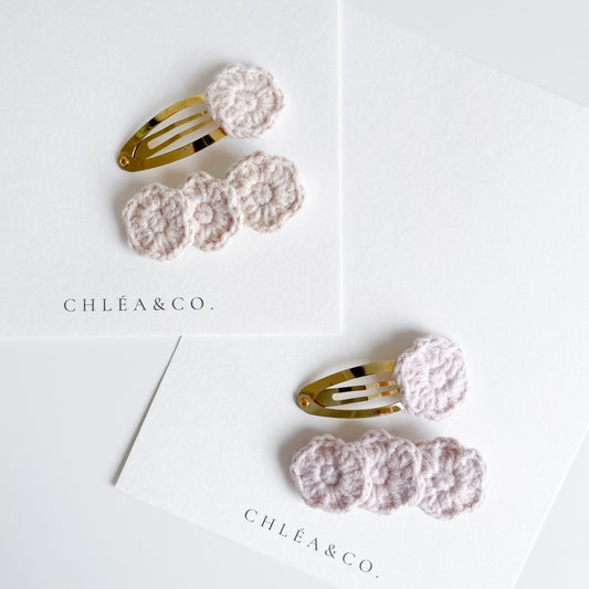 Set of 2 Clips Crochet Primrose