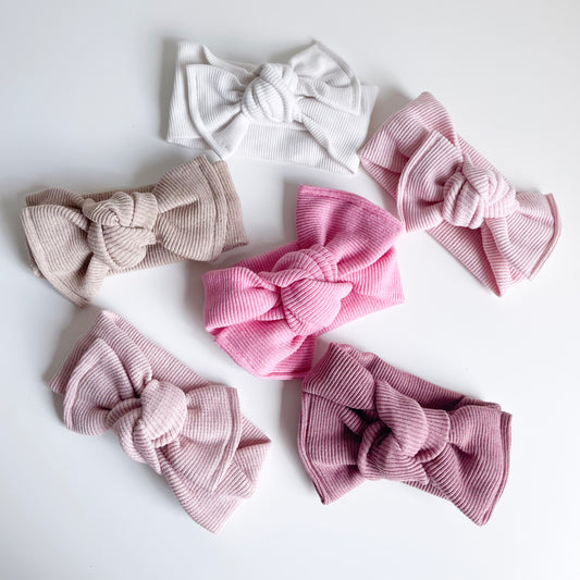 Topknot headband for newborn and babies available in white, latte, dusty pink, soft pink, turkish rose and lotus pink colour. Beautiful hair bow for everyday wear and special occasions such as wedding, flower girl, baptism, christening, birthday outfit and photoshoot.