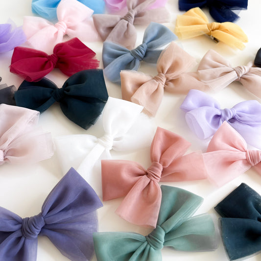 Tulle hair bow clip available in 23 colours. Beautiful hair bow for everyday wear and special occasions such as wedding, flower girl, baptism, christening, birthday outfit and photoshoot.