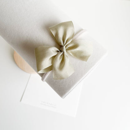 Alivia Silk Bow Headband - Chléa & Co.