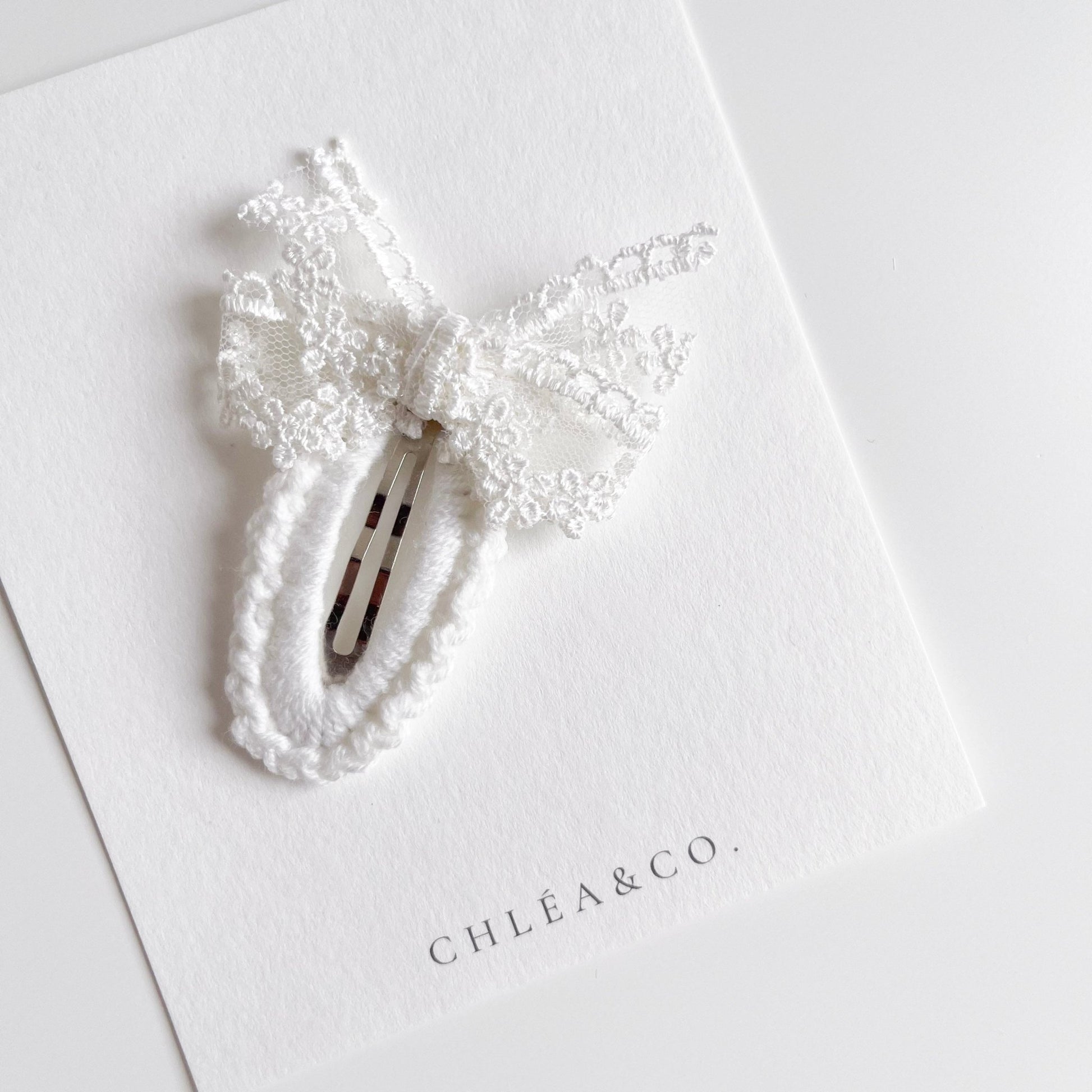 Bethany Lace Bow Crochet Clip - Chléa & Co.