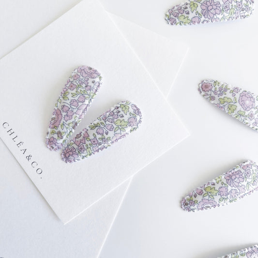 Dainty Lilac Garden Fabric Covered Snap Clip - Chléa & Co.