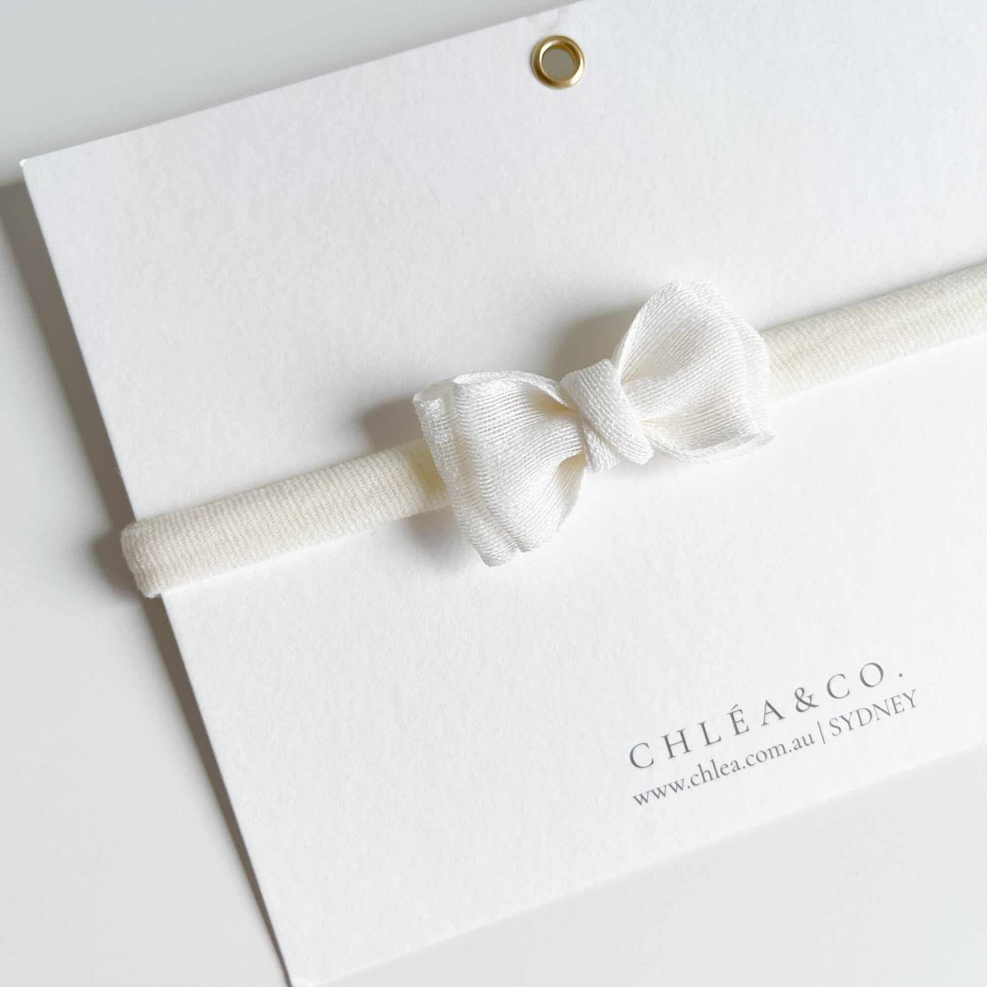 Delanie Bow Headband - Chléa & Co.
