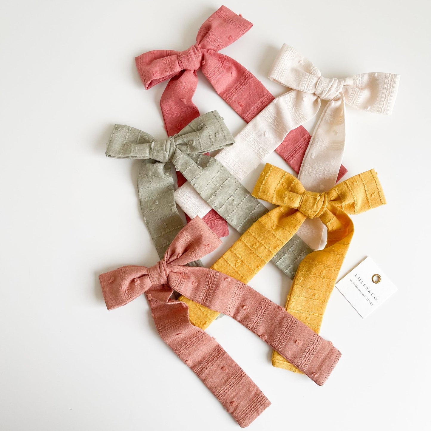 Dottie Long Tail Bow - Chléa & Co.