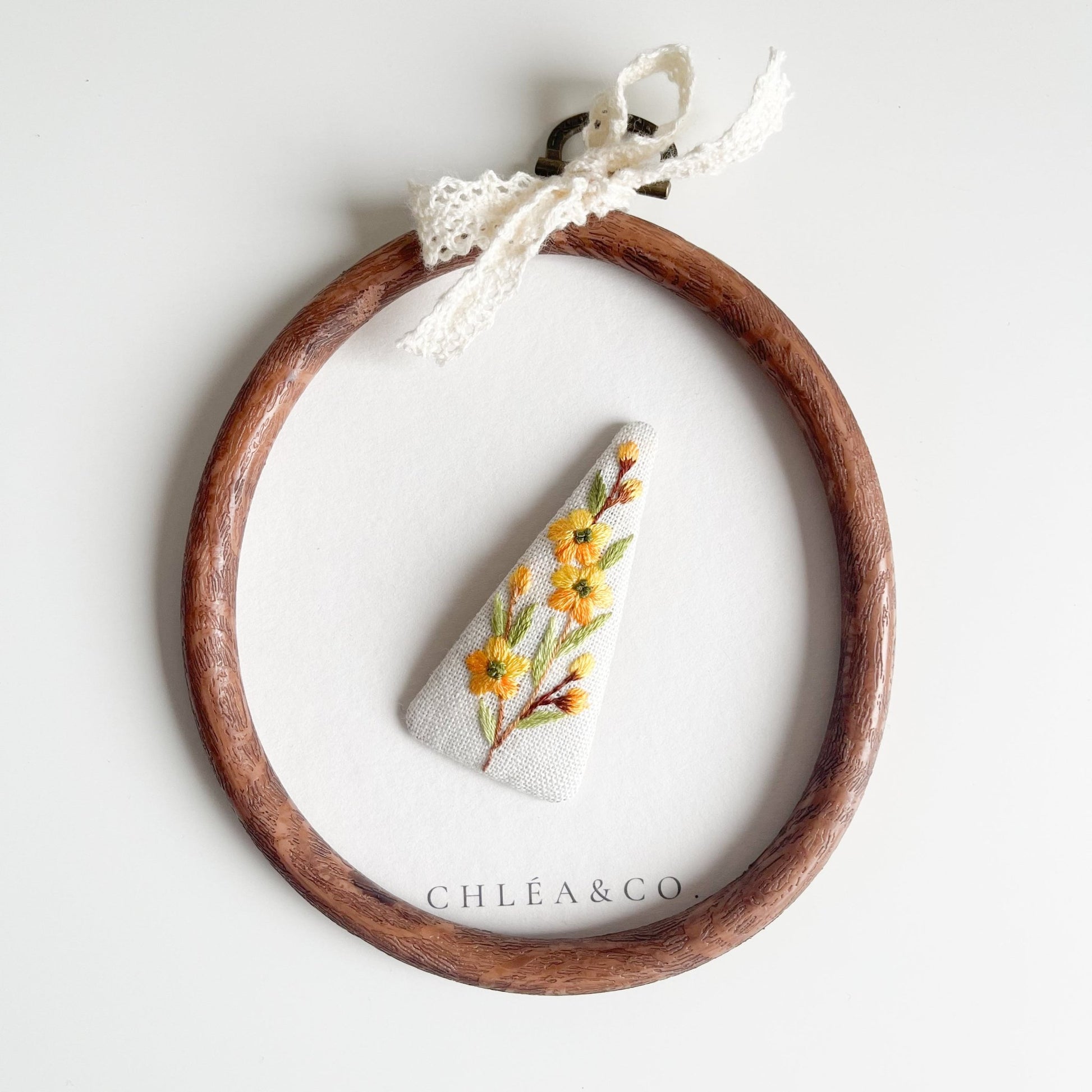 Embroidered Spring Flowers On Grey Linen - Chléa & Co.