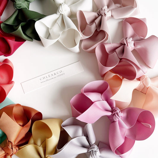 Emilia Ribbon Bow Clip - Chléa & Co.