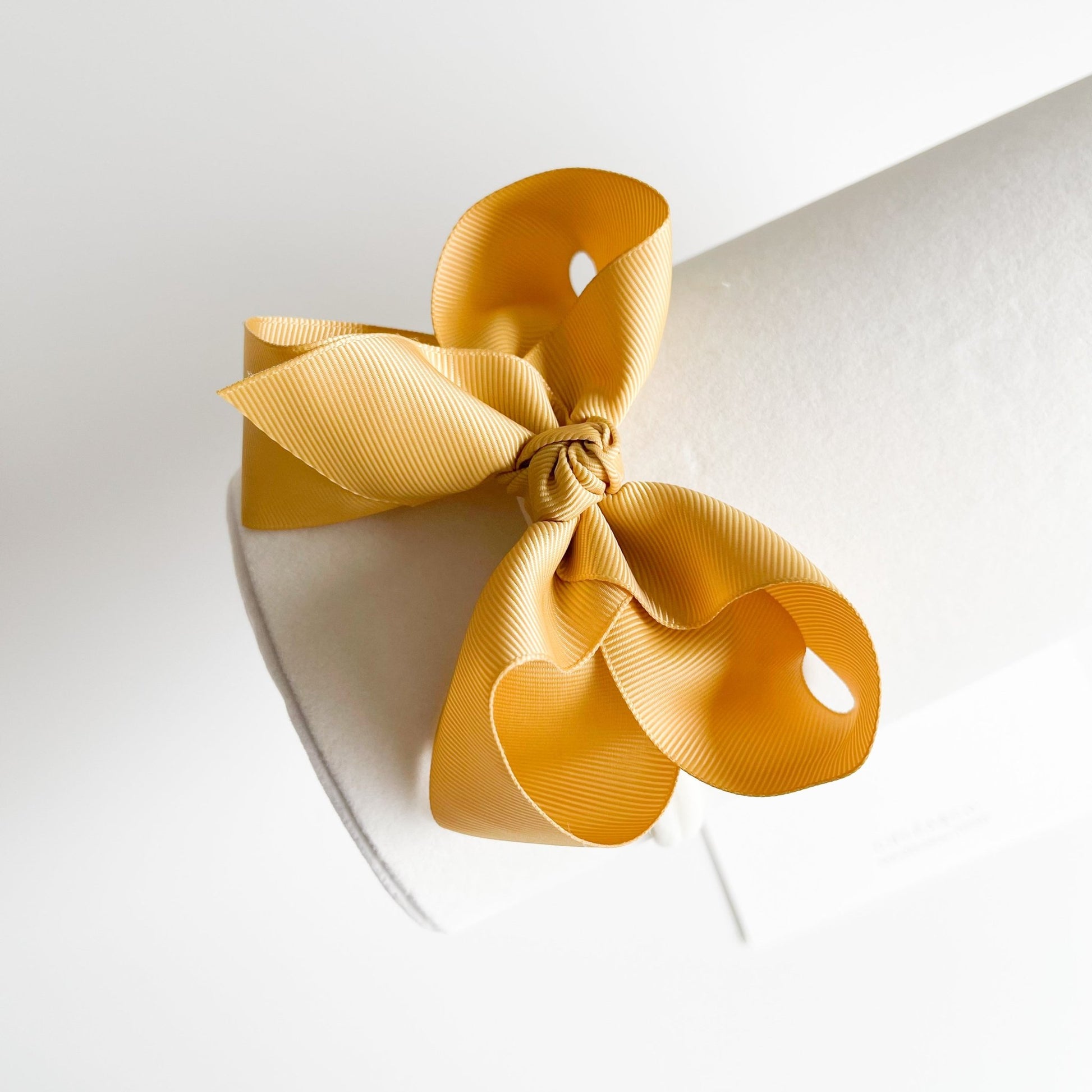 Emilia Ribbon Bow Headband - Chléa & Co.
