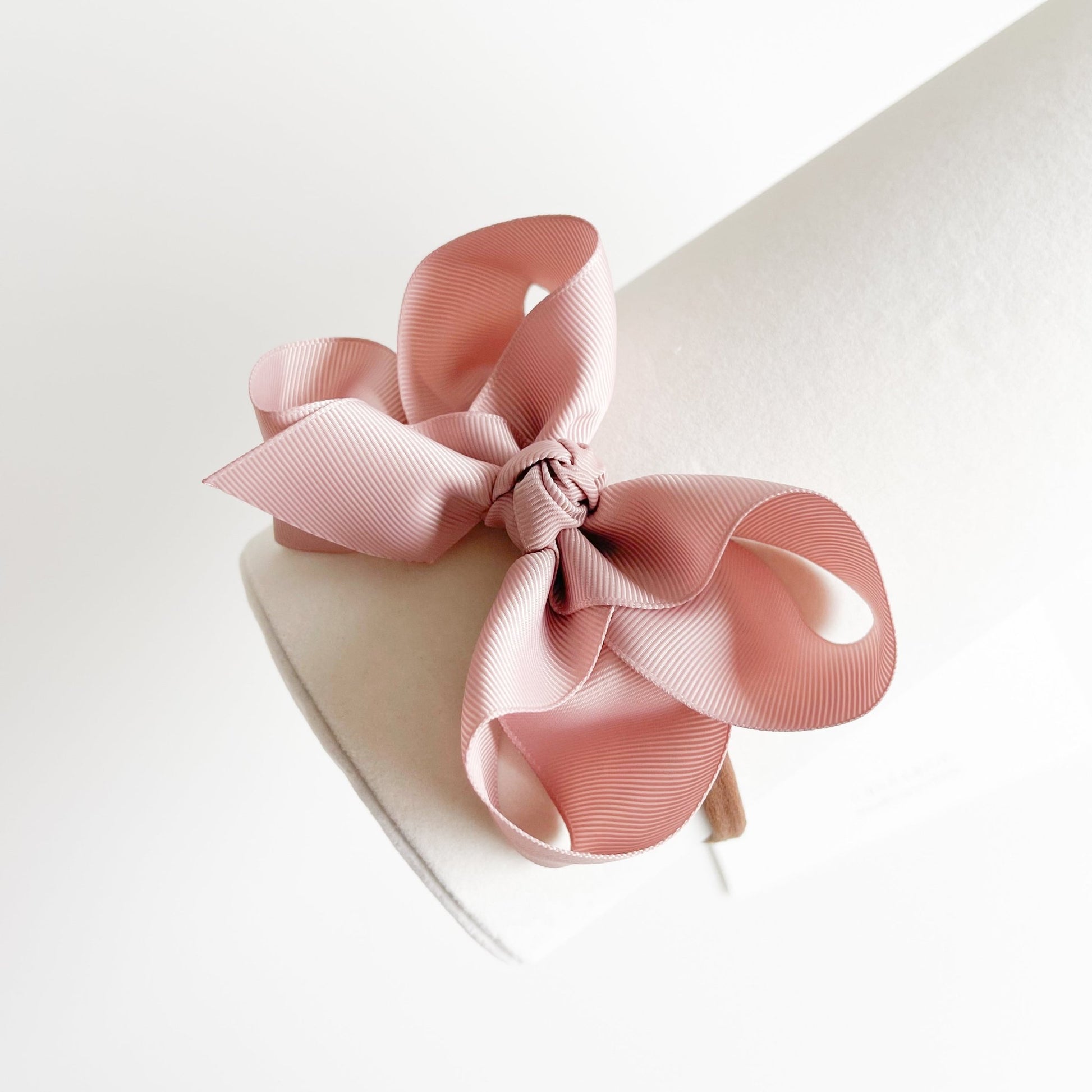 Emilia Ribbon Bow Headband - Chléa & Co.