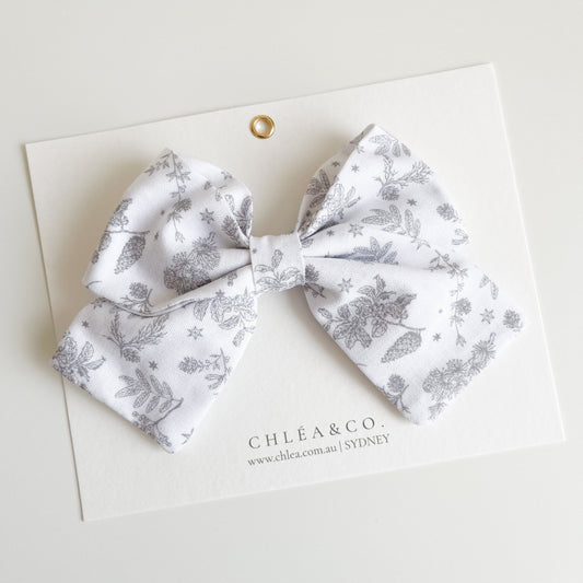 Eve Classic Bow - Chléa & Co.