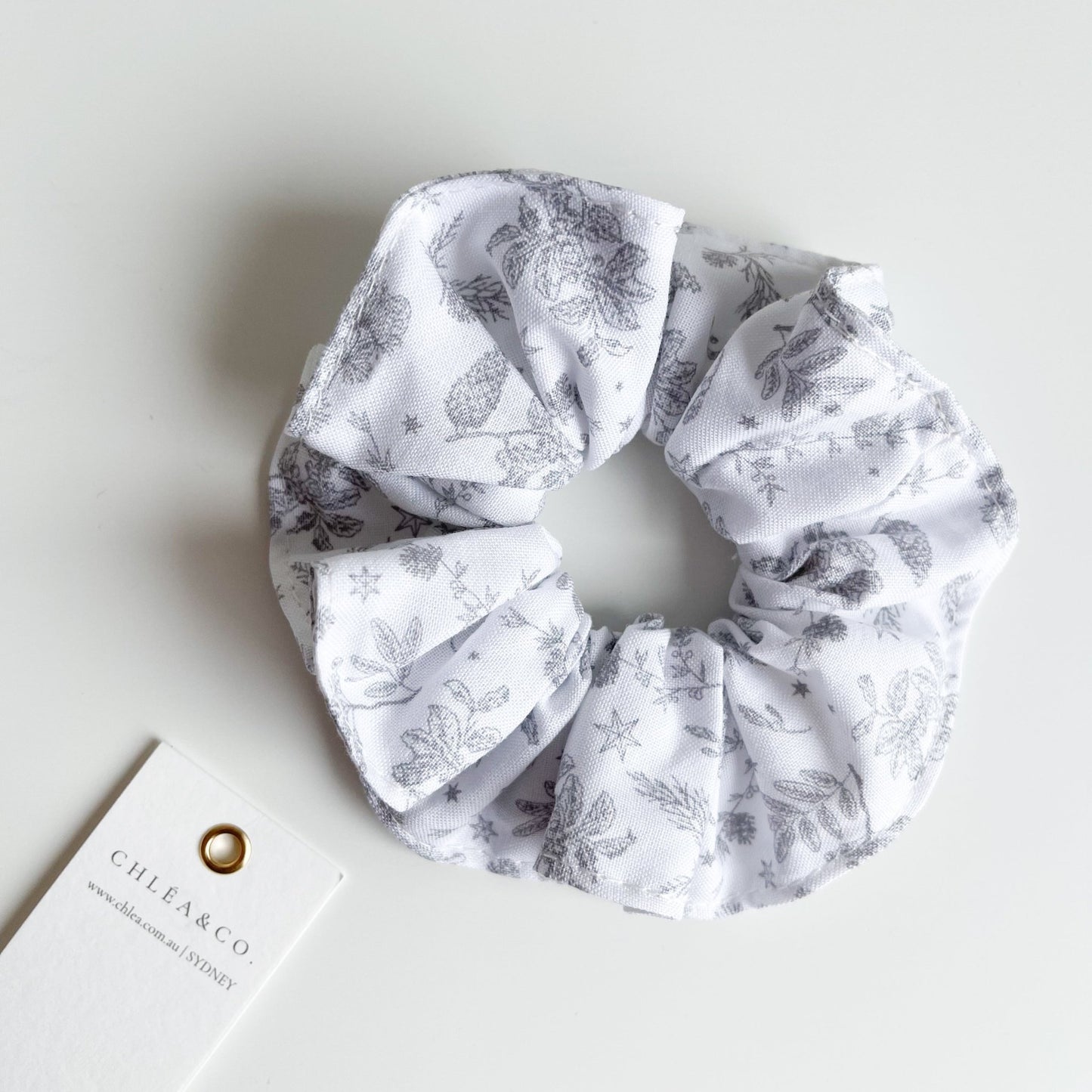 Eve Floral Scrunchie - Chléa & Co.