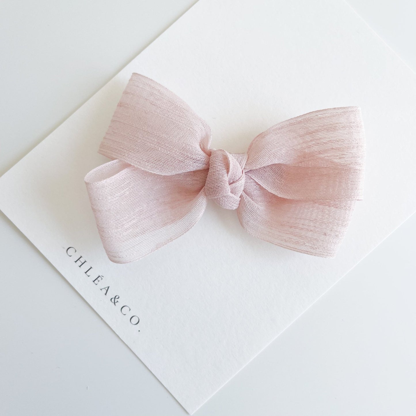 Florence Classic Bow - Chléa & Co.