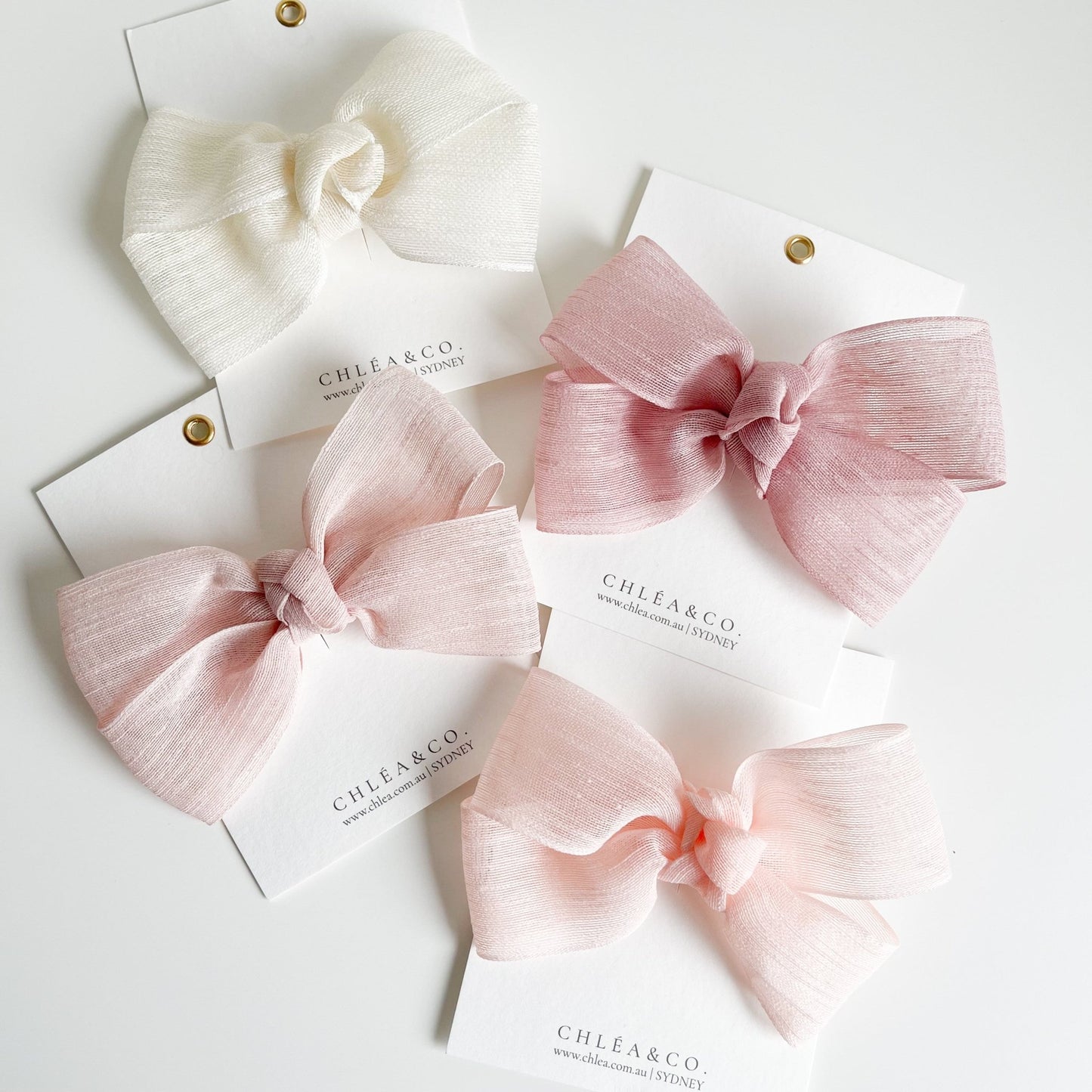Florence Classic Bow - Chléa & Co.