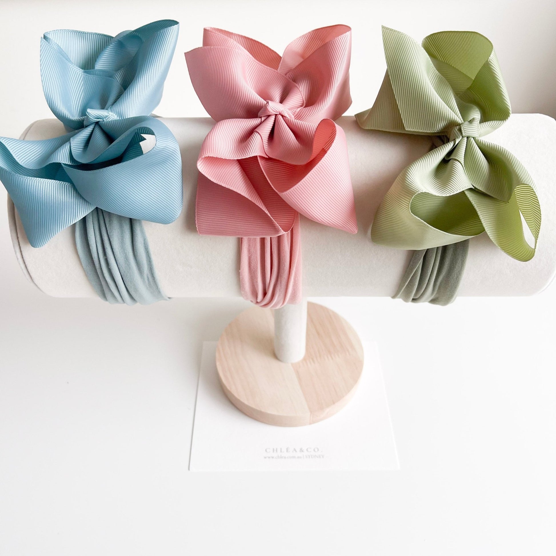 Freda Blanche | Set of 3 Ribbon Bow Headbands - Chléa & Co.